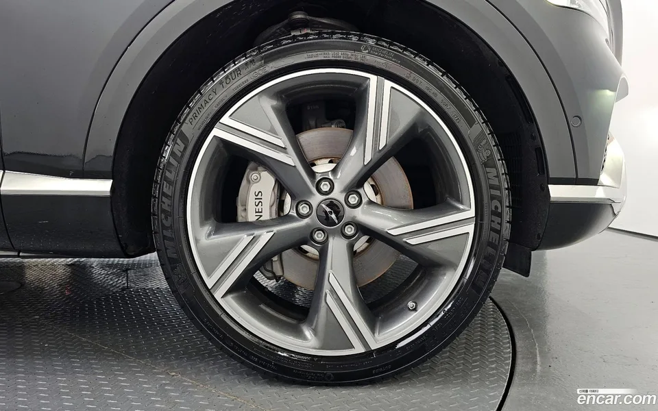 Genesis GV80 2.5T AWD 2023 — thumbnail 2