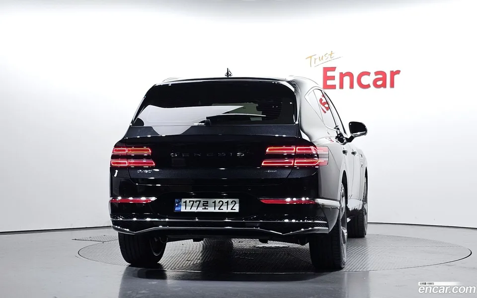 Genesis GV80 2.5T AWD 2023 — thumbnail 4