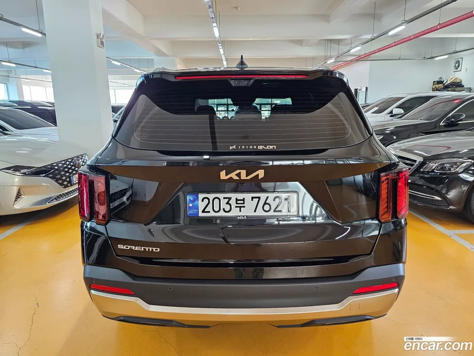 Kia Sorento 2.5T 2WD 2024 — миниатюра 2