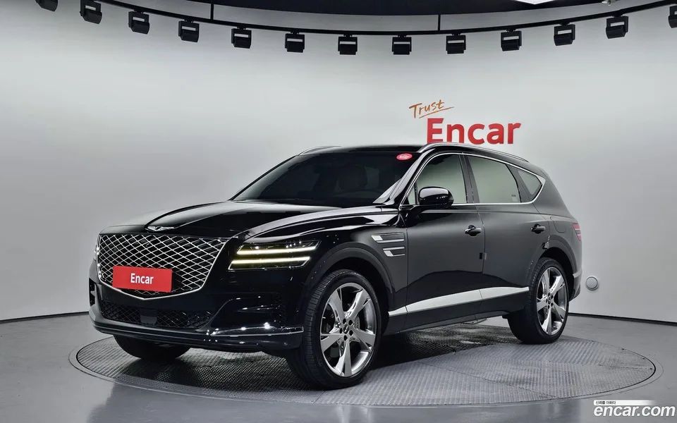 Genesis GV80 2.5T AWD 2022 — photo 1, buy with delivery to Moscow