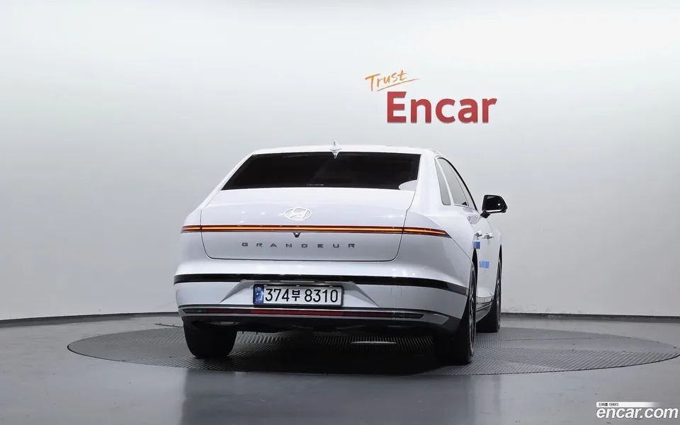 Hyundai Grandeur Hybrid 2023 — миниатюра 4