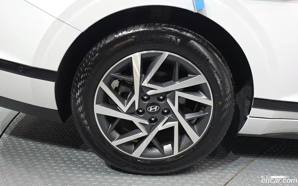 Hyundai Grandeur Hybrid 2023 — миниатюра 5