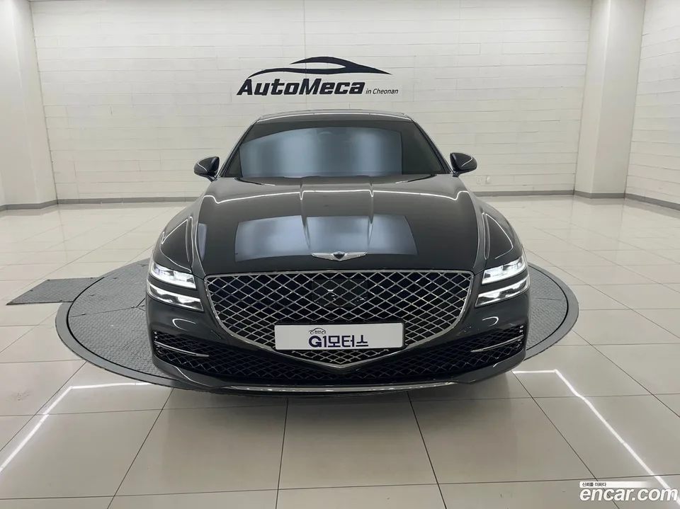 Genesis G80 2.5 2WD 2022 — фото 1, купить с доставкой в Москву
