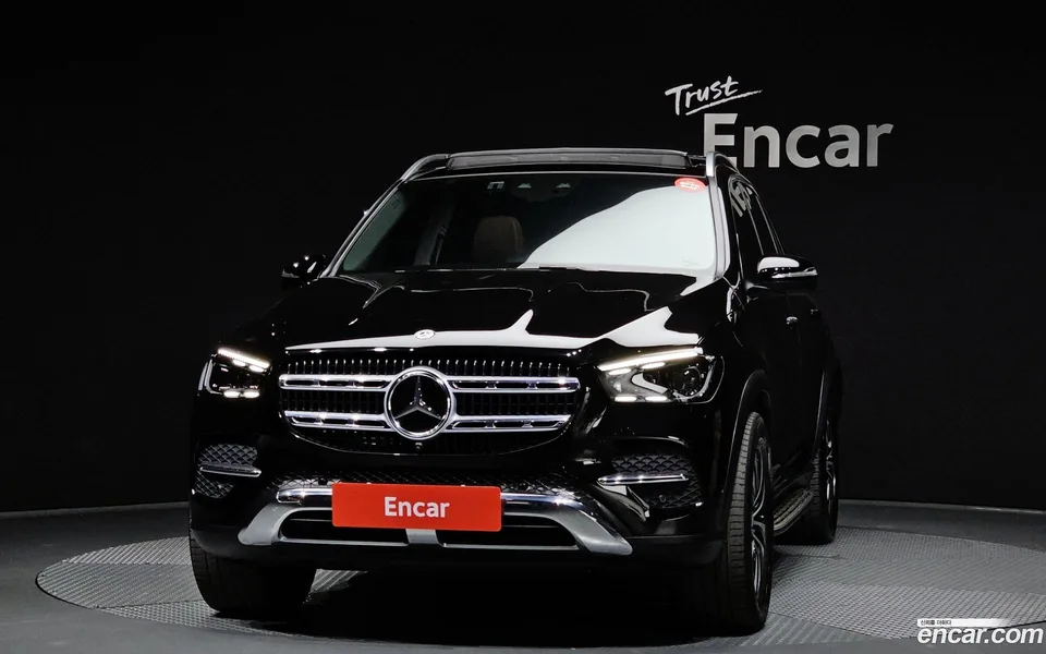 Mercedes-Benz GLE-Class GLE300d 4MATIC 2024 — миниатюра 3