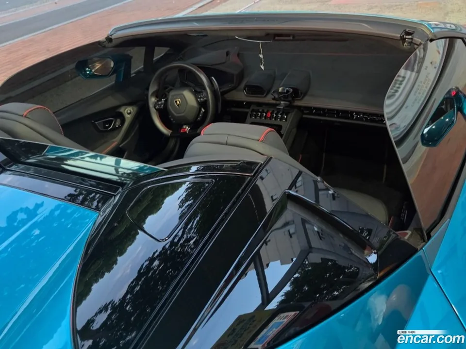 Lamborghini Huracan LP640-4 2023 — миниатюра 3