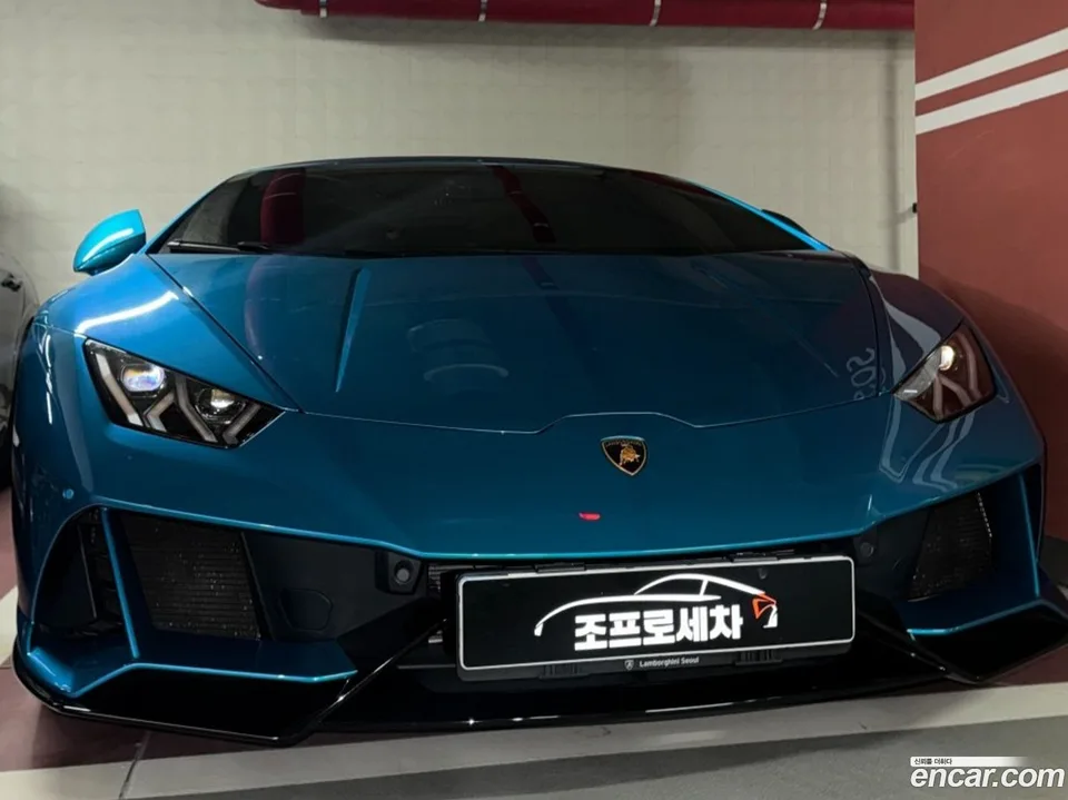 Lamborghini Huracan LP640-4 2023 — миниатюра 4