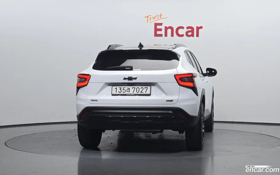 Chevrolet Trax Crossover 1.2 RS 2023 — миниатюра 4