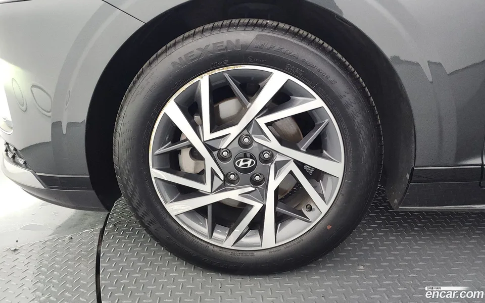 Hyundai Grandeur 2.5 2WD 2023 — миниатюра 5
