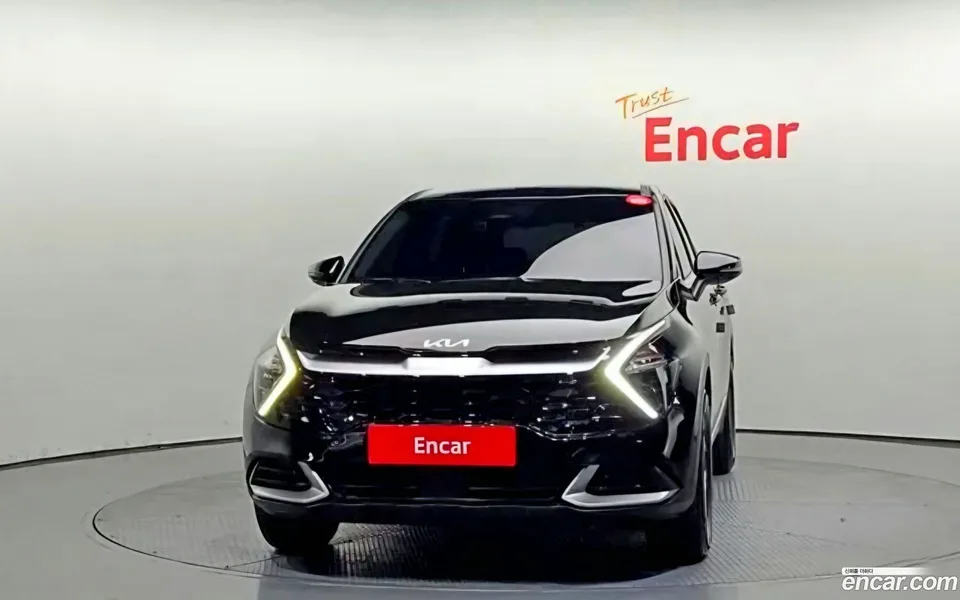 Kia Sportage 1.6 2WD 2023 — миниатюра 3