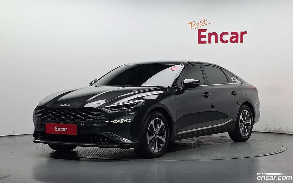 Kia K8 Hybrid 2023 — photo 1, buy with delivery to Moscow