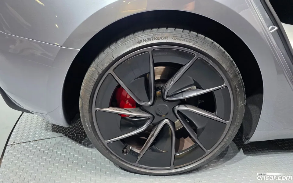 Tesla Model 3 AWD 2024 — миниатюра 2