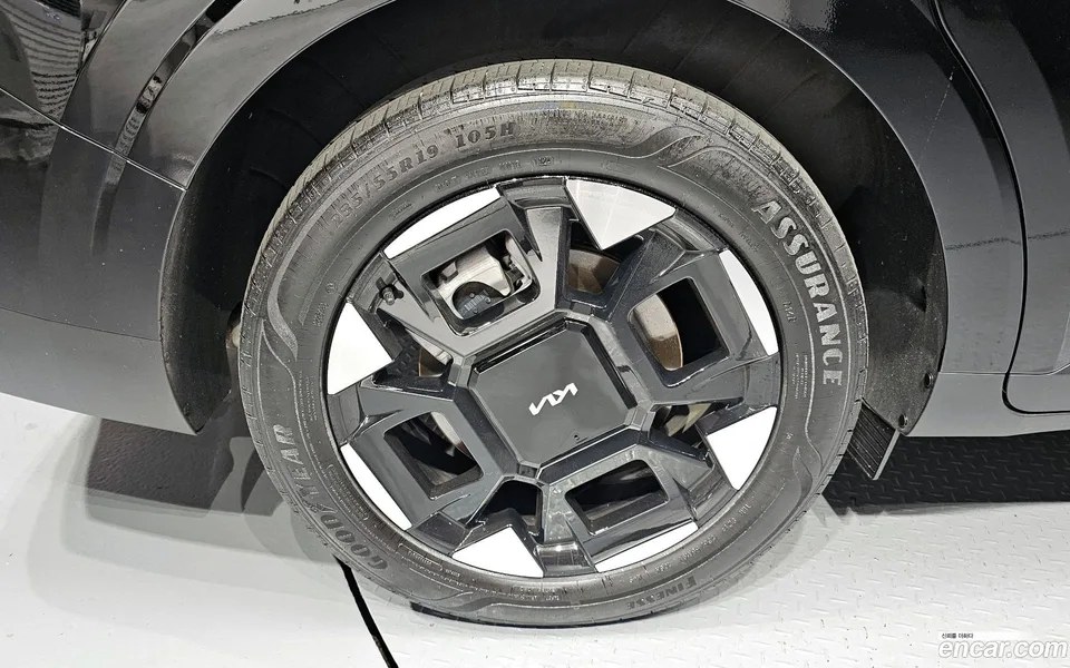 Kia Carnival HEV 9 2024 — миниатюра 5