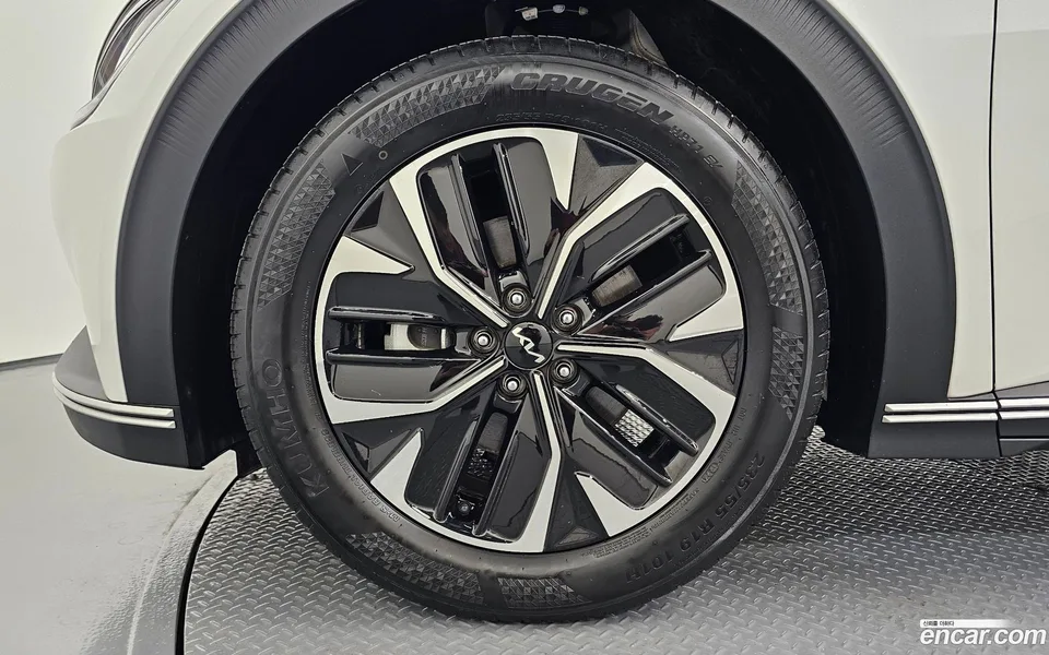 Kia EV6 2024 — миниатюра 5