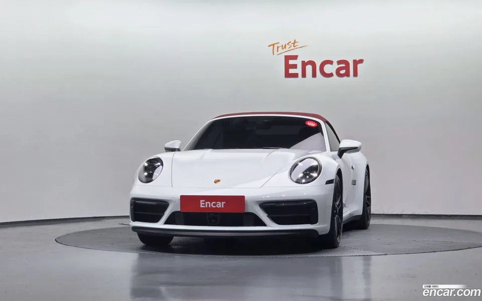 Porsche 911 (992) GTS 2022 — миниатюра 3