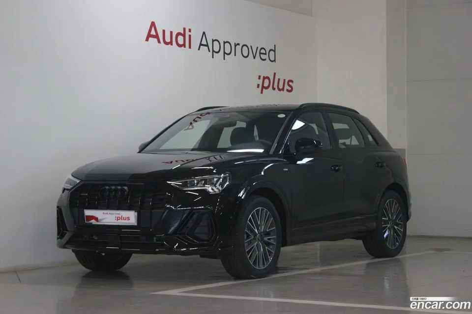 Audi Q3 40 TFSI 2026 — photo 1, buy with delivery to Moscow