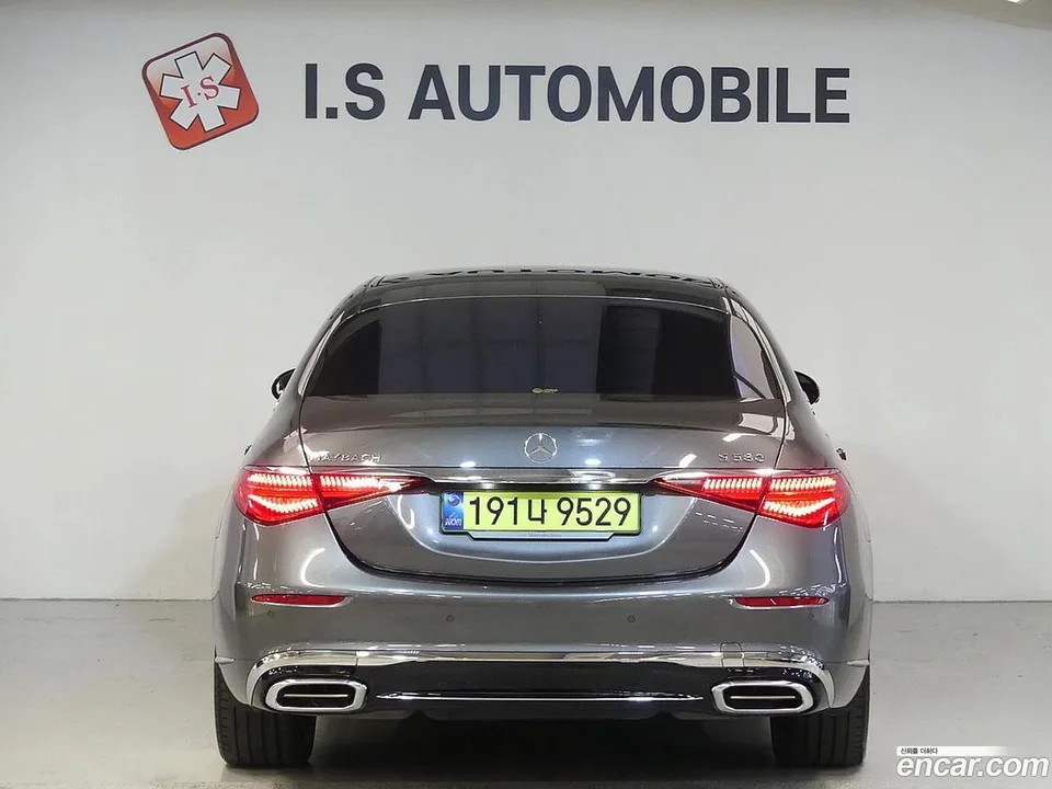 Mercedes-Benz S-Class S580 4MATIC 2024 — thumbnail 3