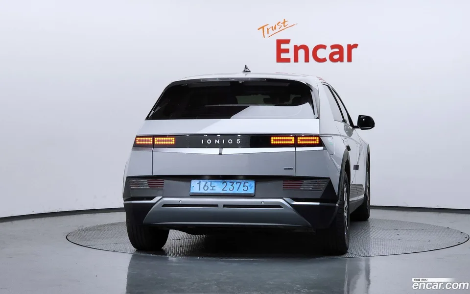 Hyundai Ioniq 5 AWD 2022 — миниатюра 4