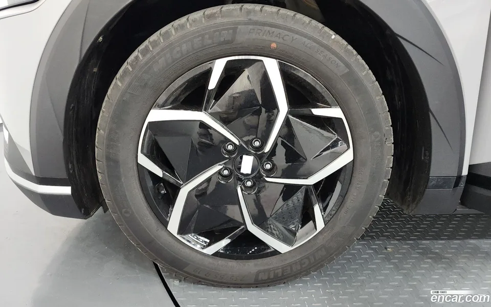 Hyundai Ioniq 5 AWD 2022 — миниатюра 5