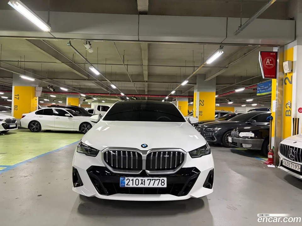 BMW 5 Series 2025