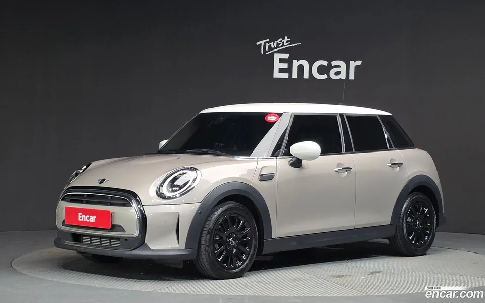 MINI Cooper 2024