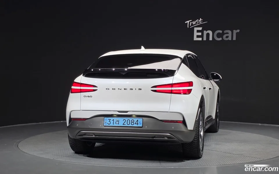 Genesis GV60 2023 — миниатюра 4