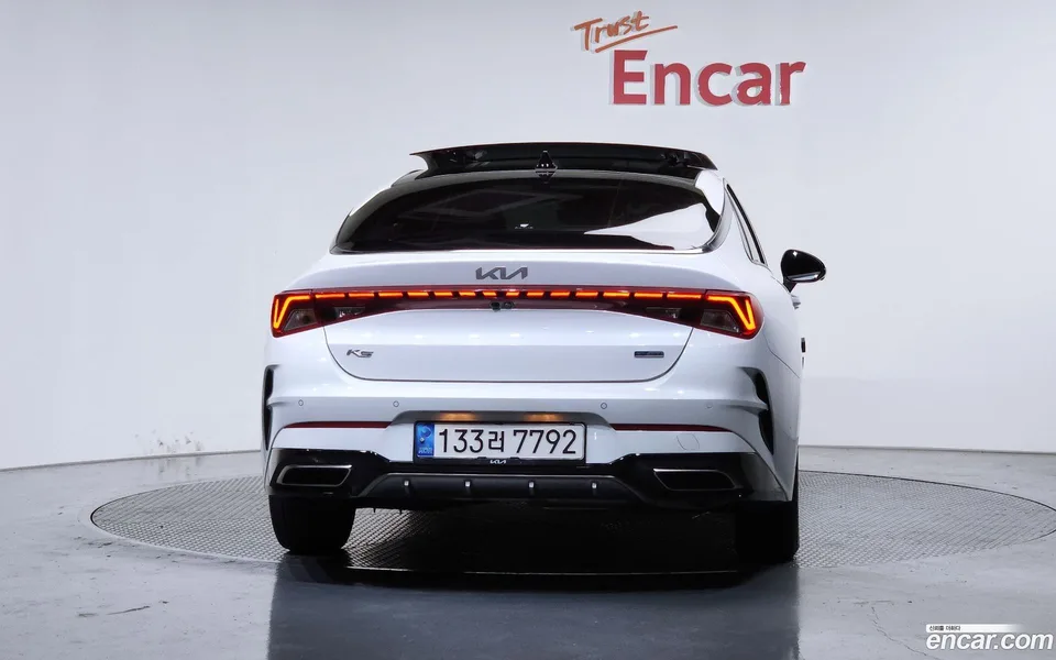Kia K5 Hybrid 2022 — миниатюра 4
