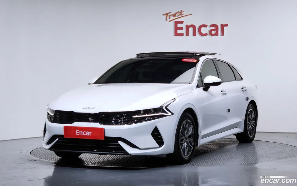 Kia K5 Hybrid 2022
