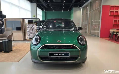 MINI Cooper S 2026 buy in Moscow