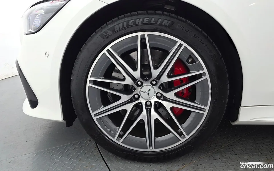 Mercedes-Benz AMG GT 4 43 4MATIC+ 2023 — миниатюра 2