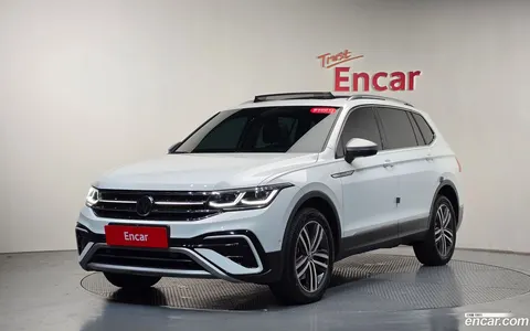 Volkswagen Tiguan Allspace 2024 купить в Москве
