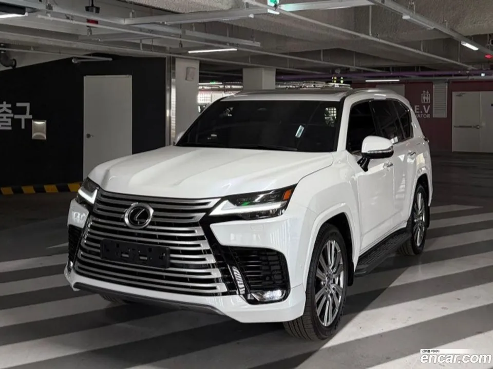 Lexus LX 700h VIP 2025 — фото 1, купить с доставкой в Москву