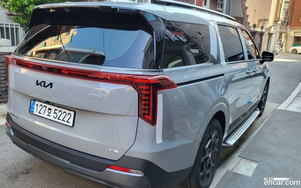 Kia Carnival HEV 9 X Line 2026 — миниатюра 3