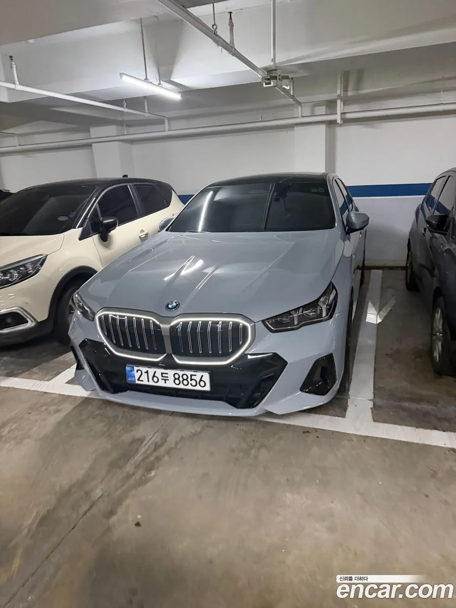 BMW 5 Series 530e xDrive M 2025 — photo 1, buy with delivery to Moscow