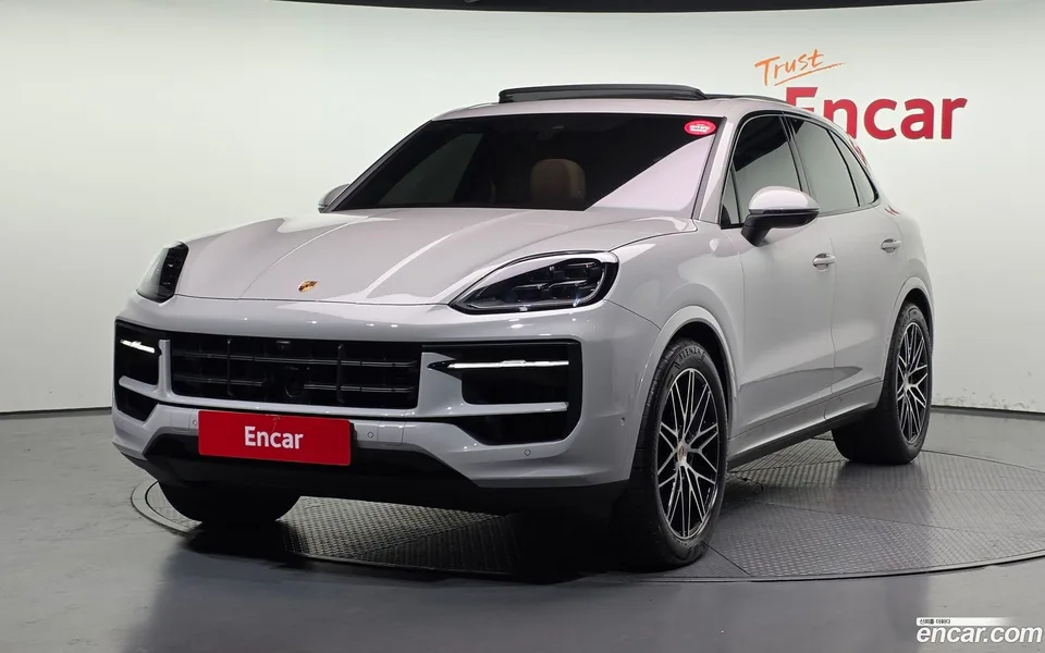 Porsche Cayenne 2025