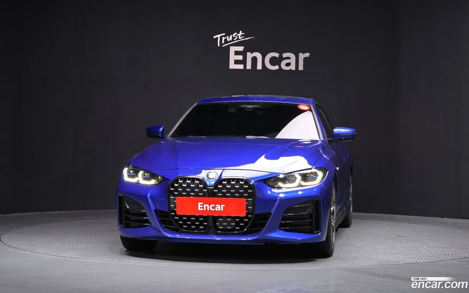 BMW 4 Series 420i M 2022 — миниатюра 3