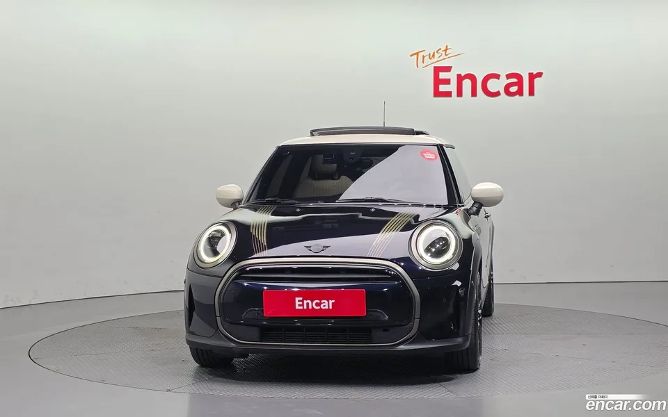 MINI Cooper 2023 — миниатюра 3