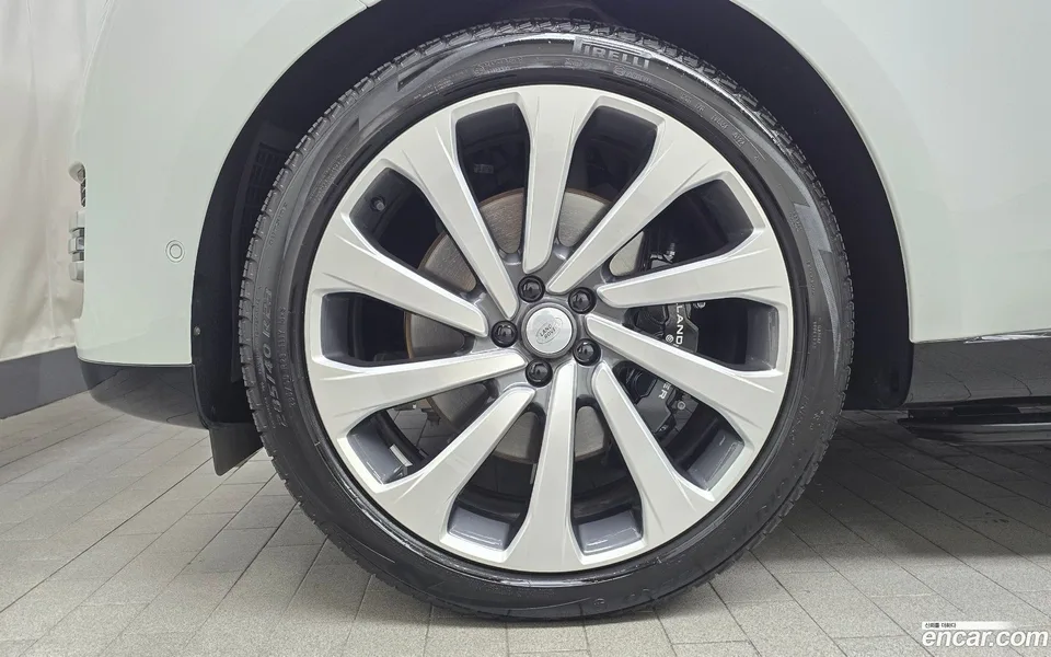 Land Rover Range Rover P530 AB LWB 2024 — миниатюра 2