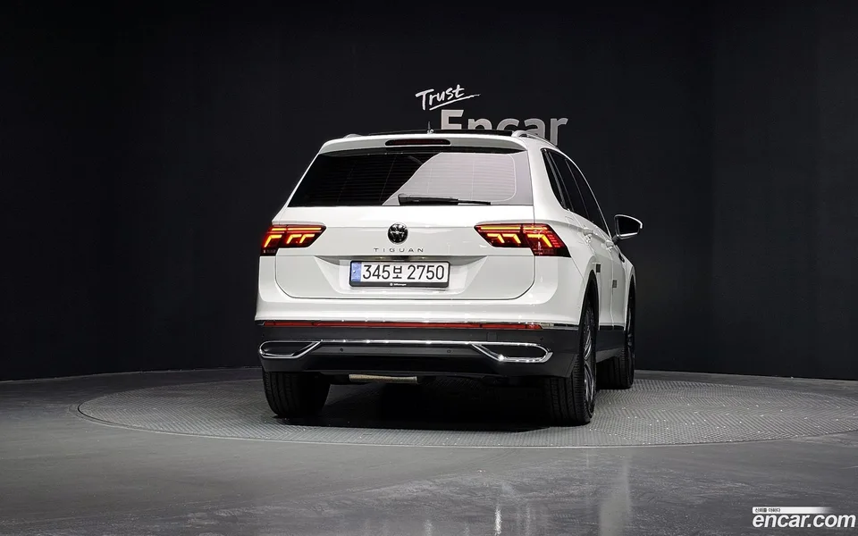 Volkswagen Tiguan 2.0 TDI 2024 — миниатюра 4