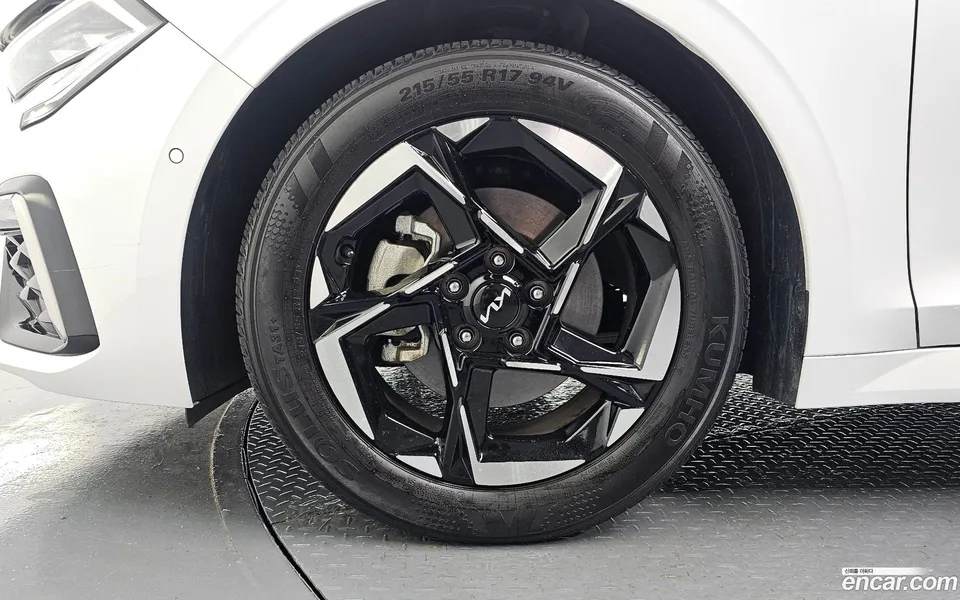 Kia K5 2.0 2024 — миниатюра 5
