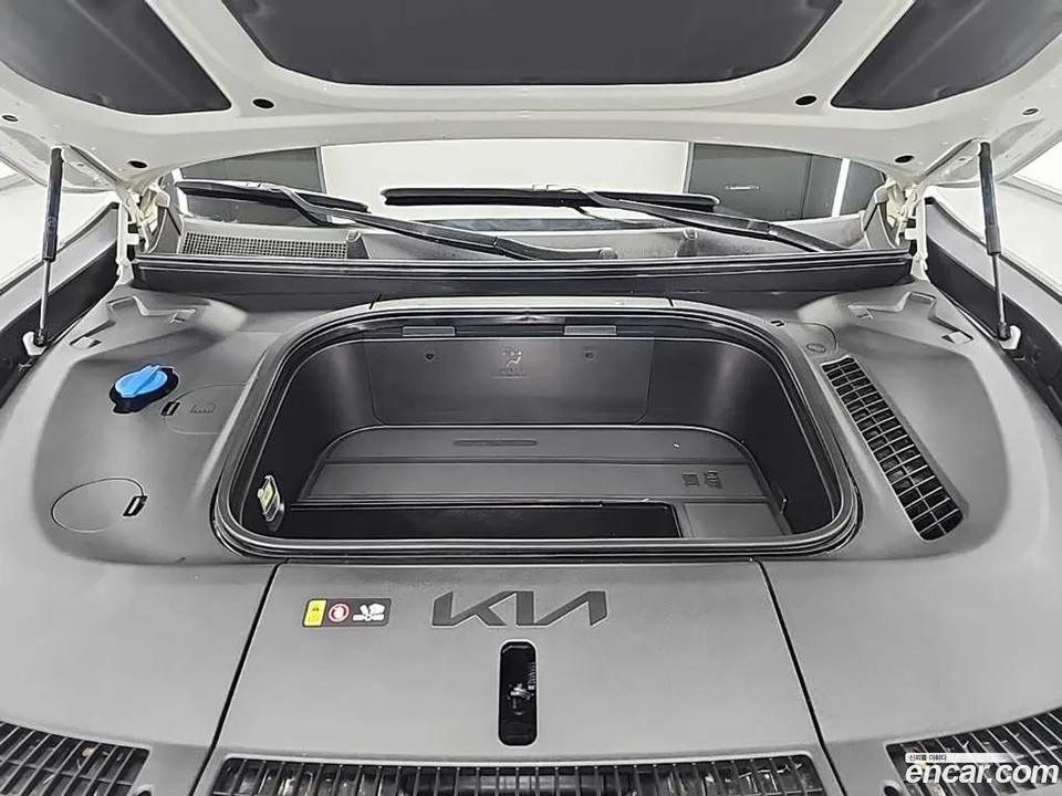 Kia EV9 4WD 2024 — миниатюра 2