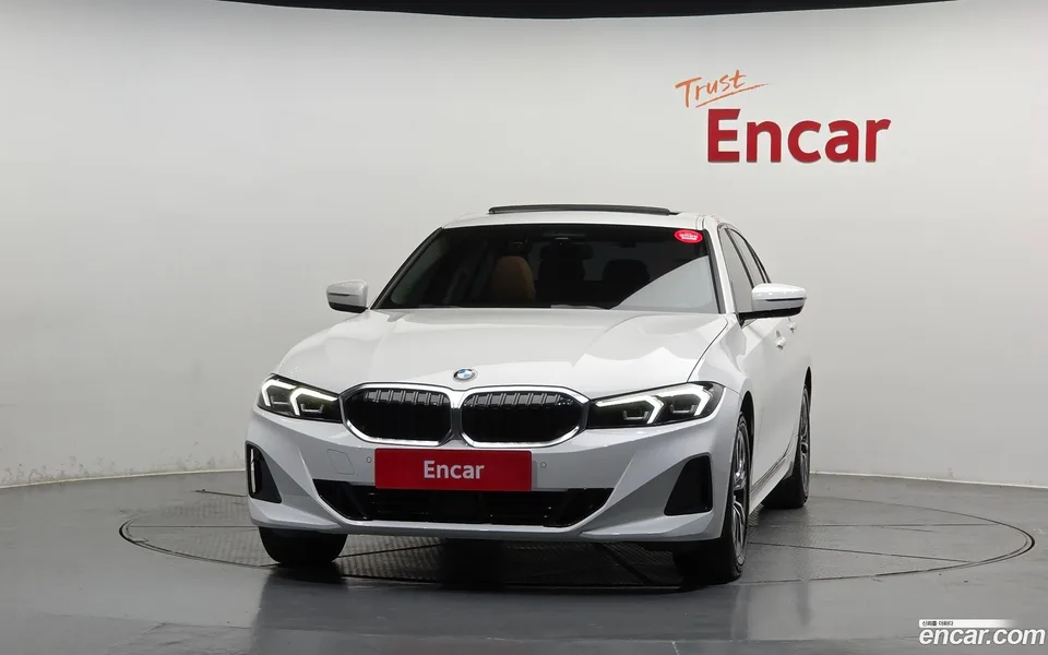 BMW 3 Series 320i 2023 — миниатюра 3