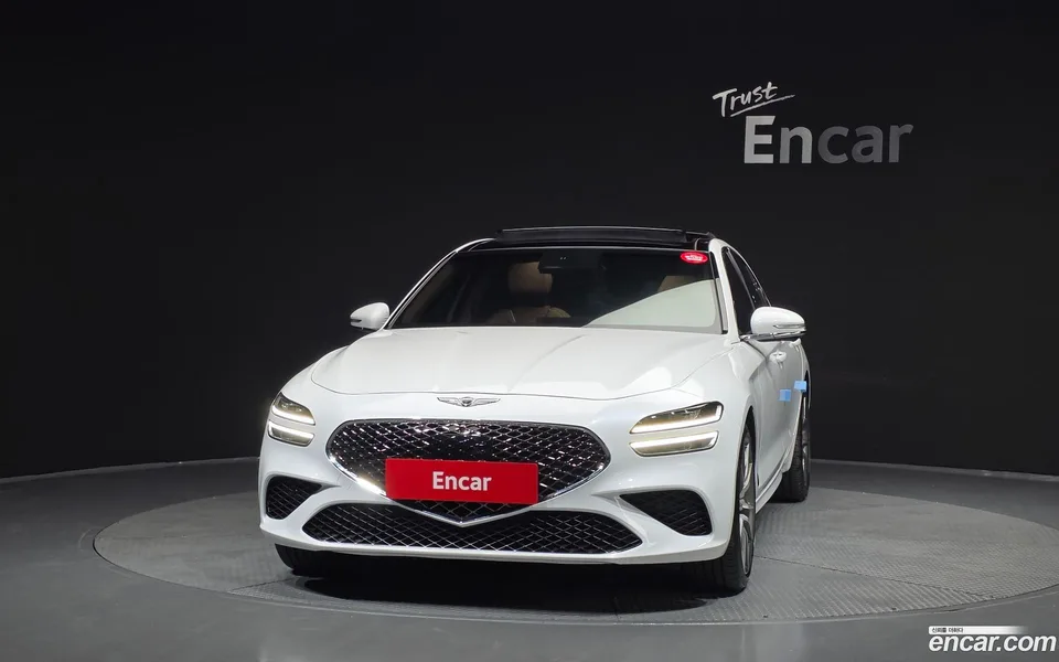 Genesis G70 2.0T 2WD 2023 — миниатюра 3