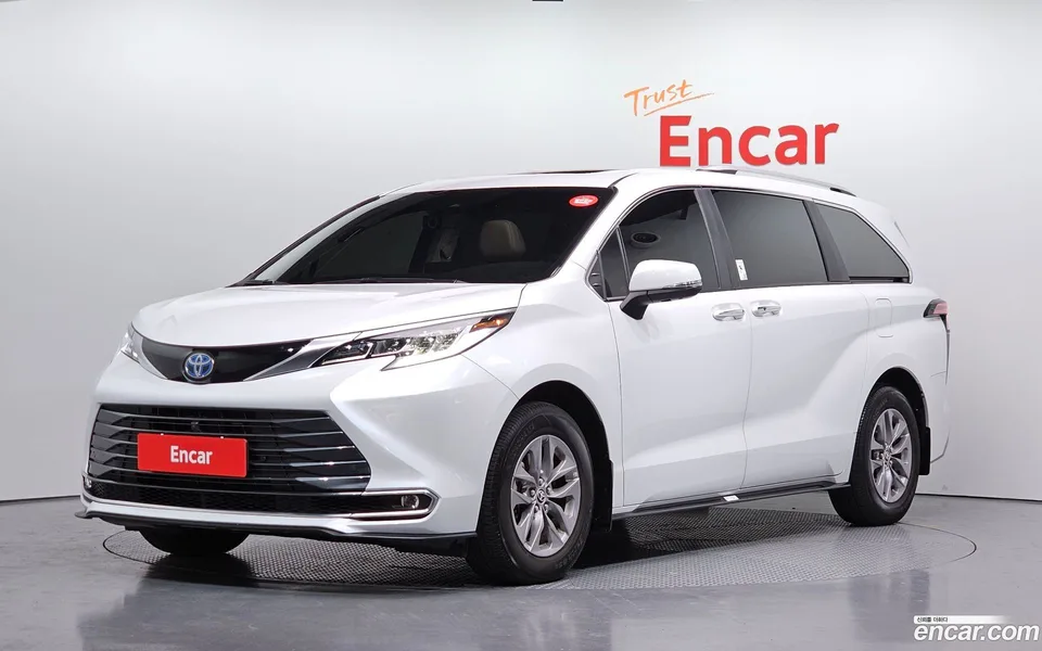 Toyota Sienna 2024