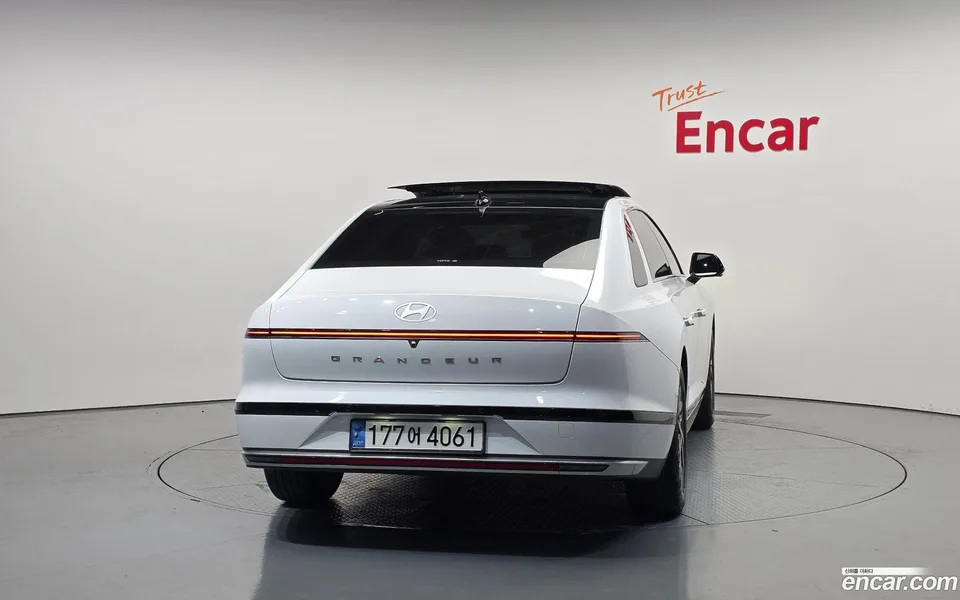 Hyundai Grandeur 2.5 2WD 2022 — миниатюра 4