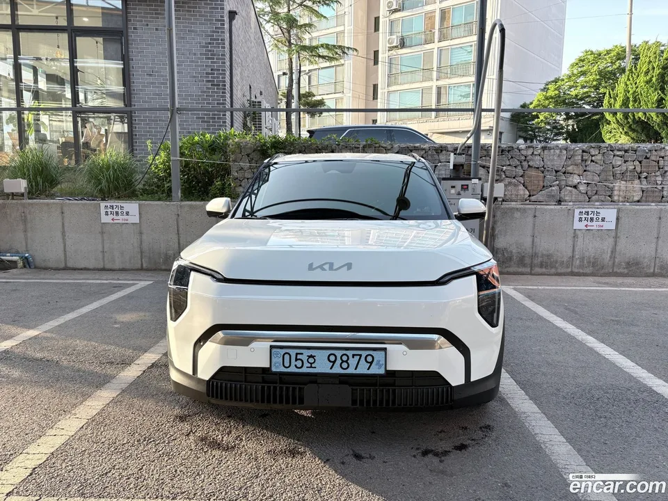 Kia EV3 2WD 2026 — photo 1, buy with delivery to Moscow