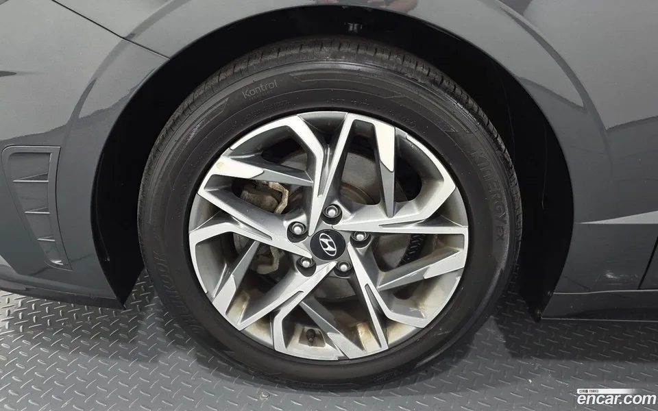 Hyundai Sonata 2.0 2022 — миниатюра 2