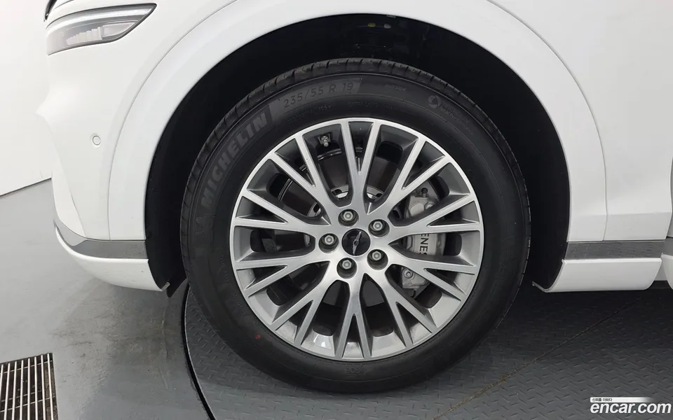 Genesis GV70 2.5T AWD 2026 — миниатюра 2