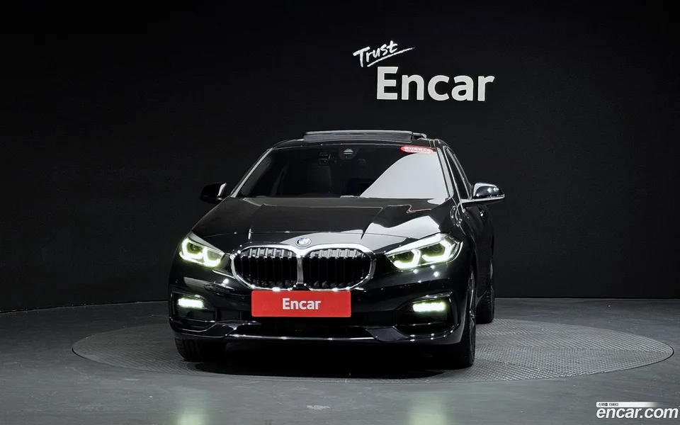 BMW 1 Series 120i 2024 — миниатюра 3