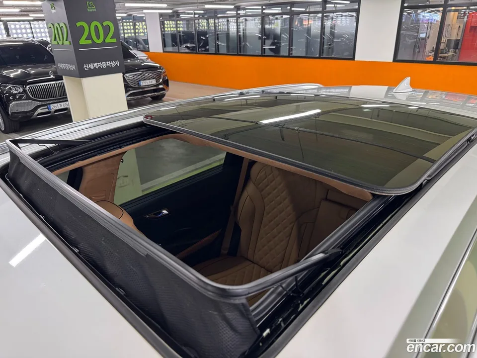 Genesis GV80 2.5T AWD 2023 — миниатюра 2