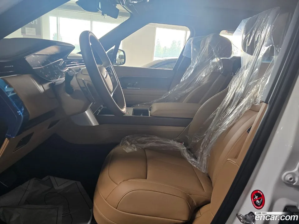 Land Rover Range Rover P530 AB LWB 2026 — миниатюра 3